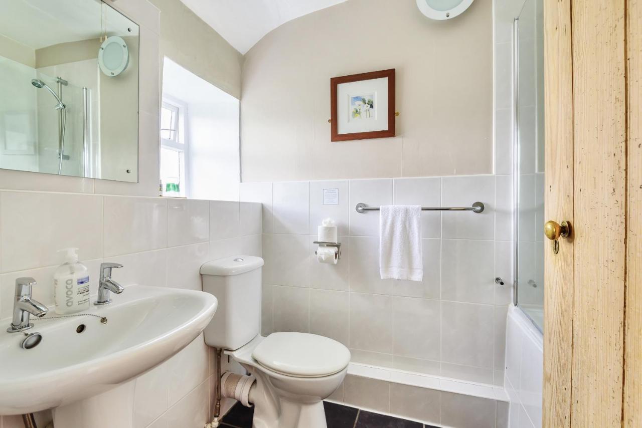 The White House Guest House Williton Room photo